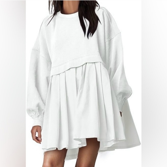 NEW FASHION Dresses & Skirts - NEW FASHION Oversized White Sweatshirt Tunic Dress NWT!